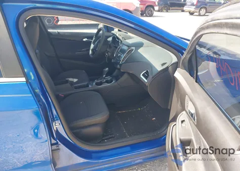 2018 Chevrolet Cruze Lt Auto from USA, damaged, VIN 1G1BE5SM2J7230602